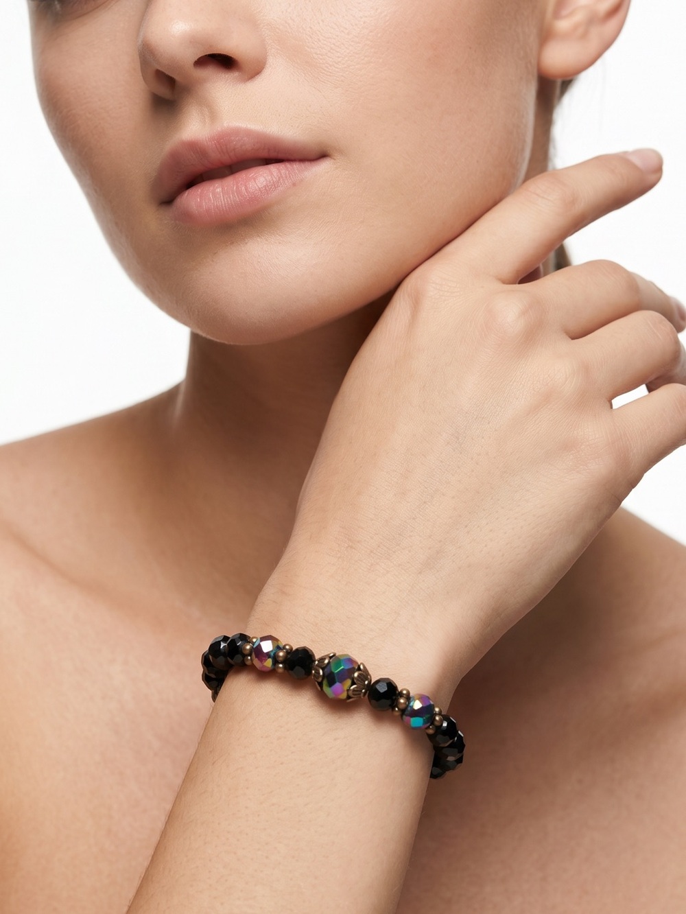 Black beaded bracelet